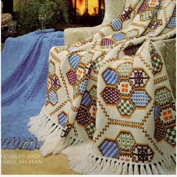 VINTAGE 60'S COTTAGECORE TUNISIAN CROCHET WITH HEXAGON OVERLAY STITCH AFGHAN - Picture 1 of 7